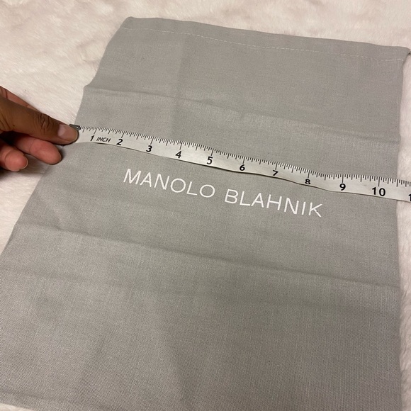 Manolo Blahnik dustbag - Picture 2 of 3